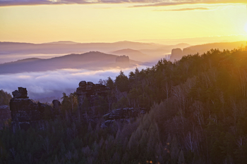 Sonnenaufgang in der Sächsischen Schweiz 